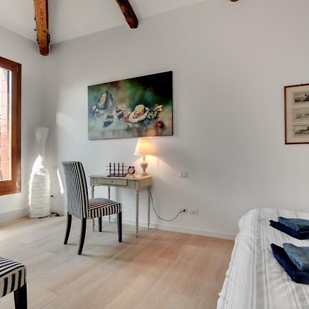 San Marcuola Apartment Βενετία Εξωτερικό φωτογραφία