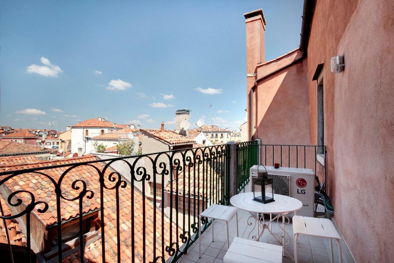 San Marcuola Apartment Βενετία Εξωτερικό φωτογραφία