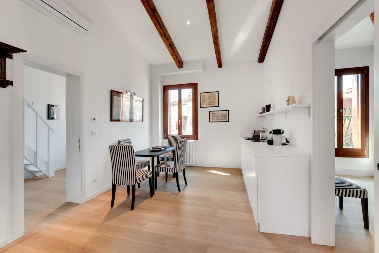 San Marcuola Apartment Βενετία Εξωτερικό φωτογραφία