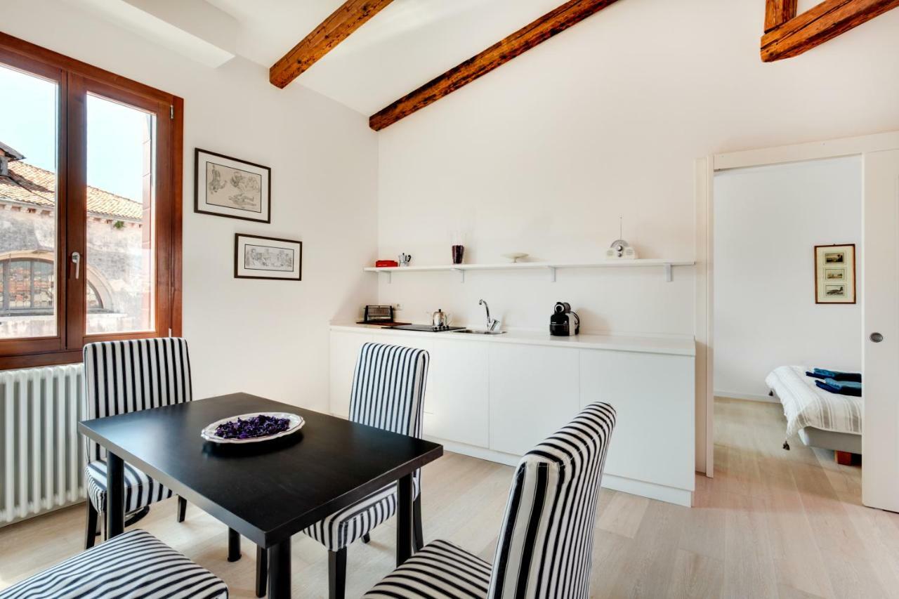San Marcuola Apartment Βενετία Εξωτερικό φωτογραφία