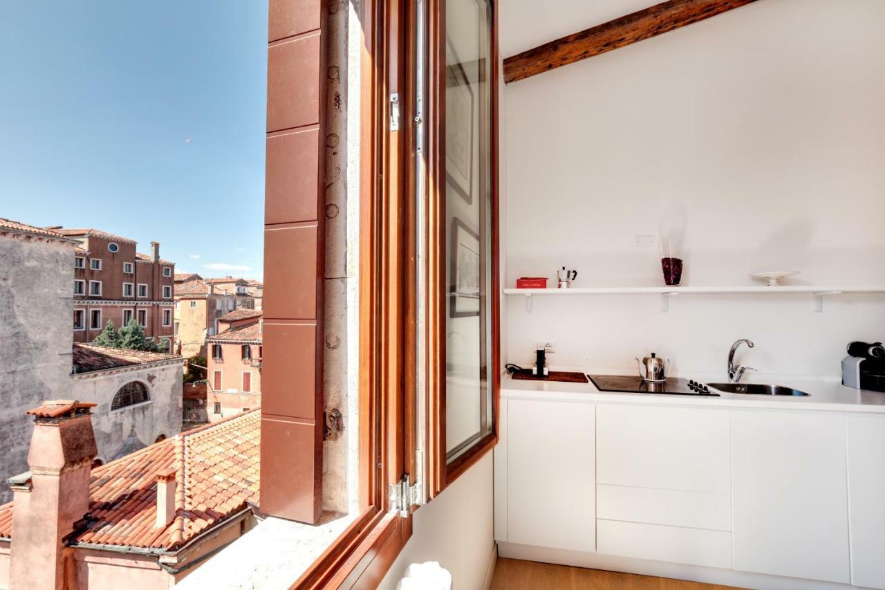 San Marcuola Apartment Βενετία Εξωτερικό φωτογραφία